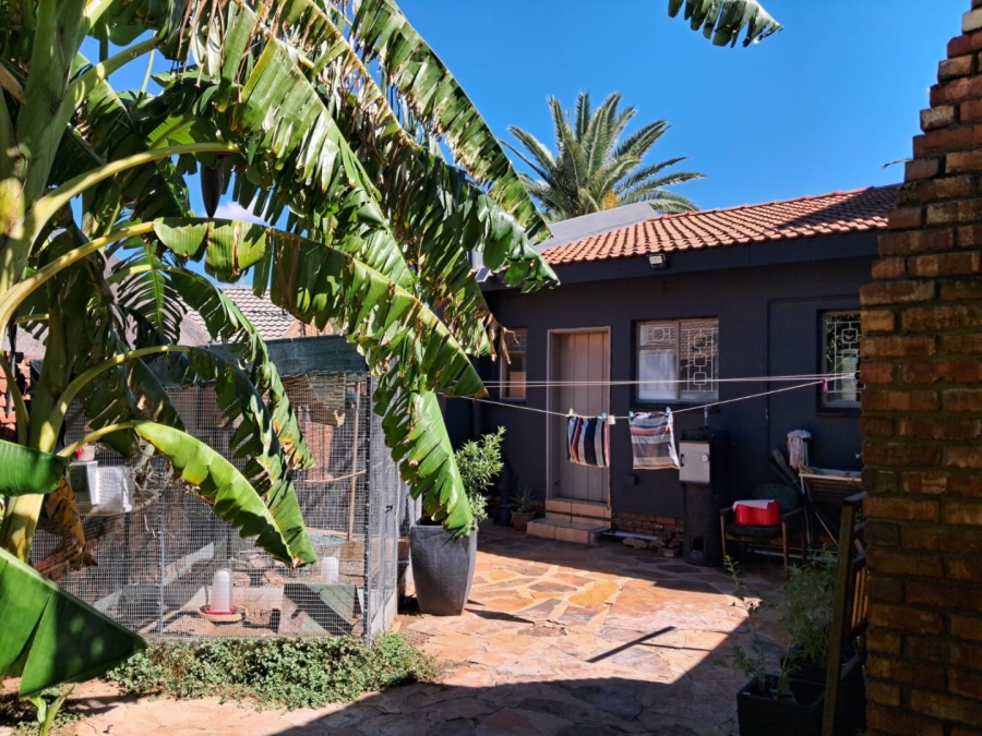 4 Bedroom Property for Sale in Hillcrest Northern Cape